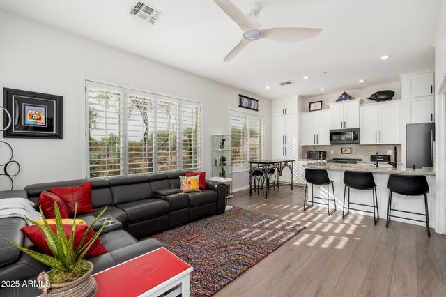 5712 E Blue Sky Drive, Scottsdale, AZ 85266