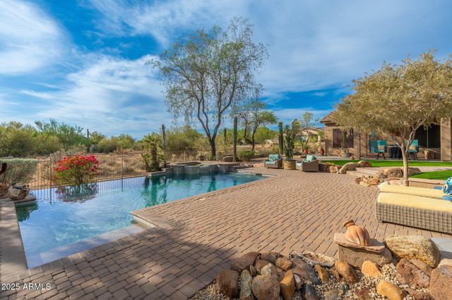 5712 E Blue Sky Drive, Scottsdale, AZ 85266