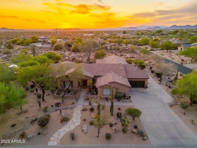 5712 E Blue Sky Drive, Scottsdale, AZ 85266