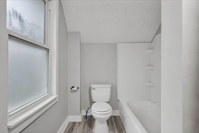 947 Crescent Street, Grand Rapids, MI 49503