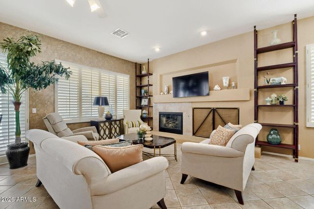 16611 S 16TH Avenue, Phoenix, AZ 85045
