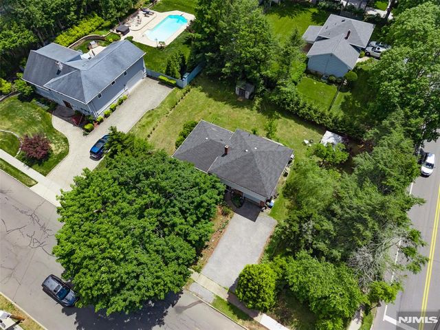 310 Ruckman Road, Closter, NJ 07624
