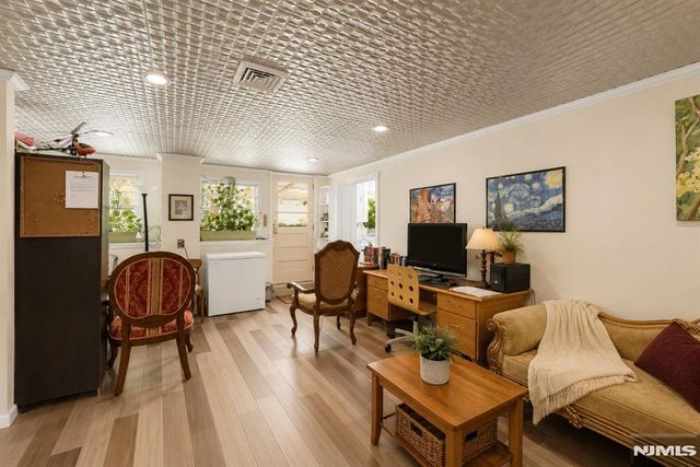 310 Ruckman Road, Closter, NJ 07624