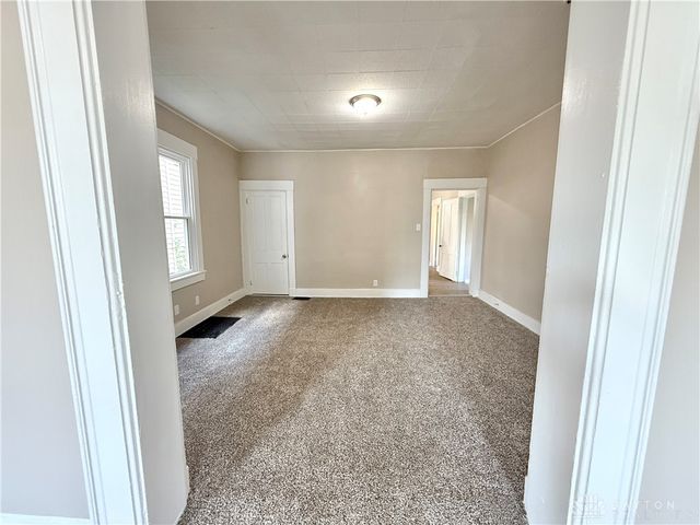 1112 Girard Avenue, Middletown, OH 45044