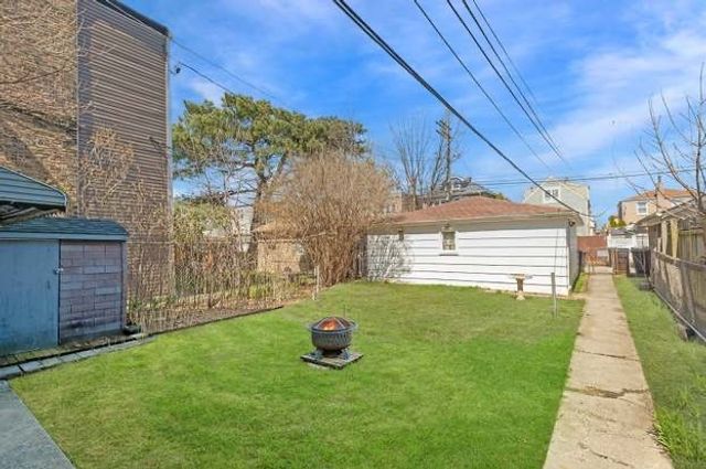 5128 W Henderson Street 3, Chicago, IL 60641