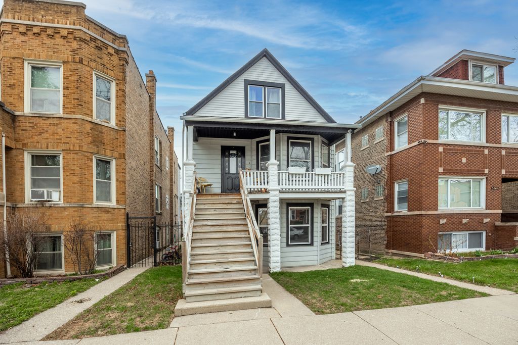5128 W Henderson Street 3, Chicago, IL 60641