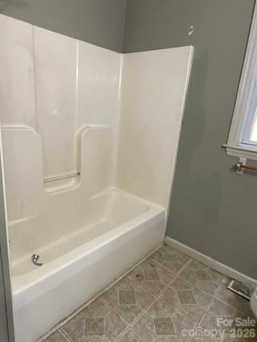 164 Lynch Street, Rutherfordton, NC 28139