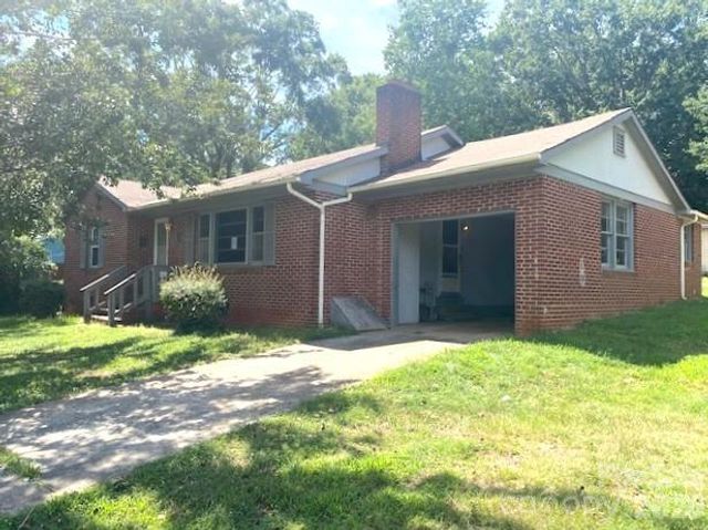 164 Lynch Street, Rutherfordton, NC 28139