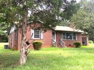 164 Lynch Street, Rutherfordton, NC 28139