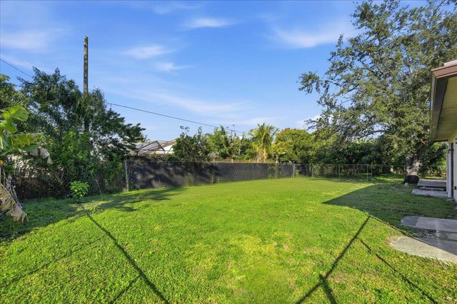 2442 SW Lafayette, Port St Lucie, FL 34984