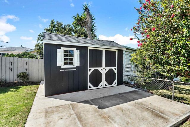 6647 Bell Court, San Diego, CA 92111
