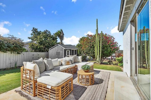 6647 Bell Court, San Diego, CA 92111
