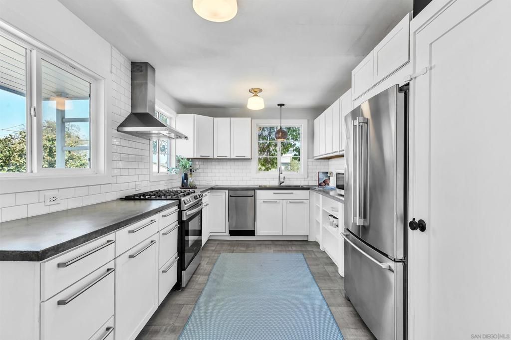 6647 Bell Court, San Diego, CA 92111 — photo 5
