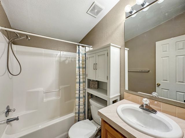 29501 P 50 Road, Hotchkiss, CO 81419