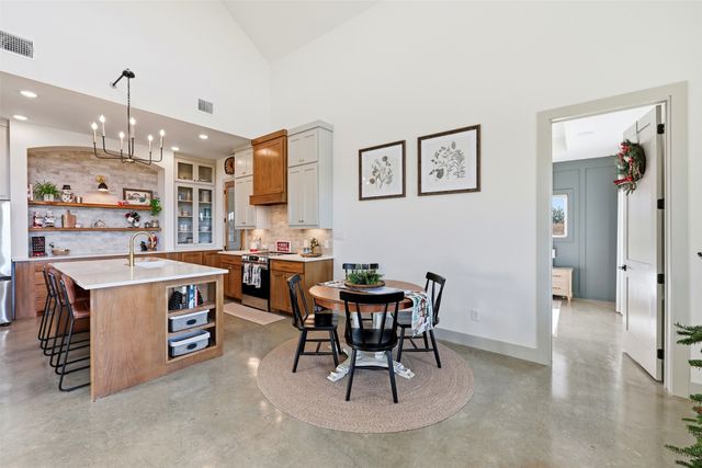 601 Hollow Drive, Lipan, TX 76462