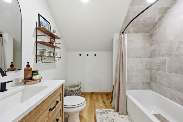 601 Hollow Drive, Lipan, TX 76462