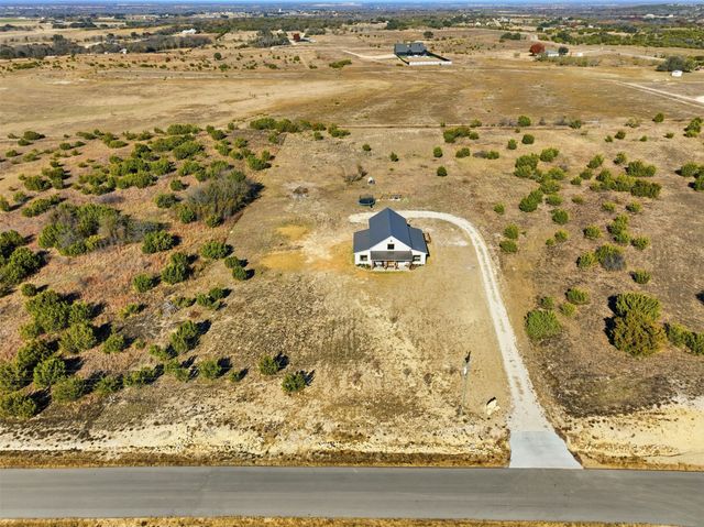 601 Hollow Drive, Lipan, TX 76462