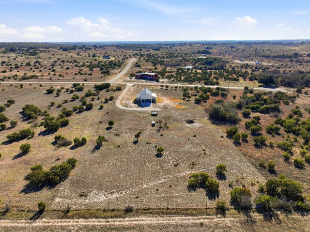 601 Hollow Drive, Lipan, TX 76462