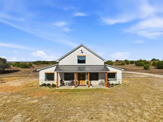 601 Hollow Drive, Lipan, TX 76462
