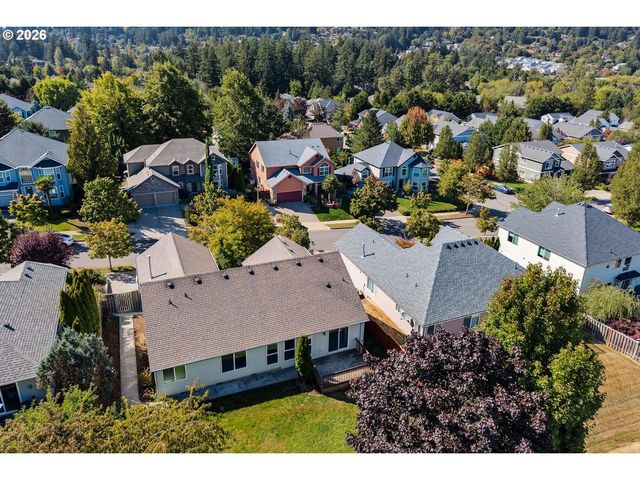 11070 Se ALEXANDER Ave, Happy Valley, OR 97086