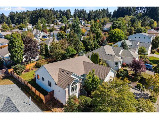 11070 Se ALEXANDER Ave, Happy Valley, OR 97086
