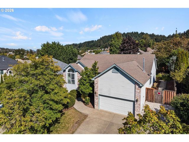 11070 Se ALEXANDER Ave, Happy Valley, OR 97086