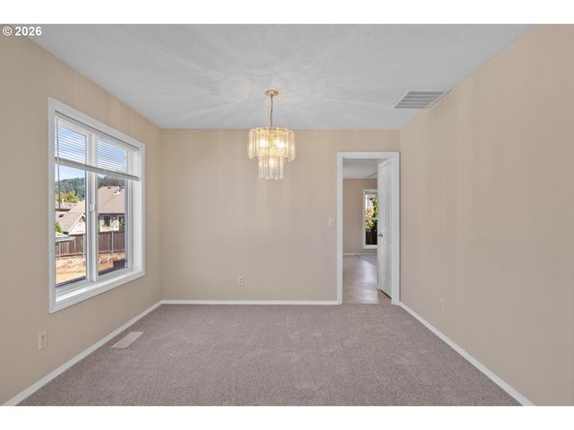 11070 Se ALEXANDER Ave, Happy Valley, OR 97086
