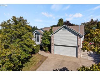 11070 Se ALEXANDER Ave, Happy Valley, OR 97086