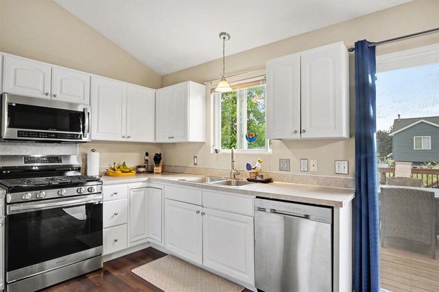 3014 Stonewood Street, Grand Rapids, MI 49504