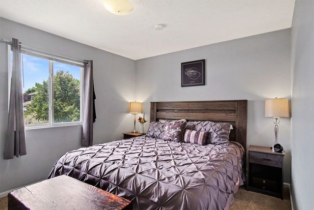 3014 Stonewood Street, Grand Rapids, MI 49504