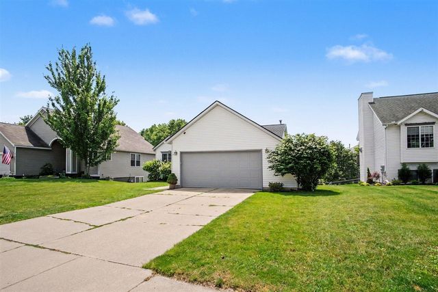 3014 Stonewood Street, Grand Rapids, MI 49504