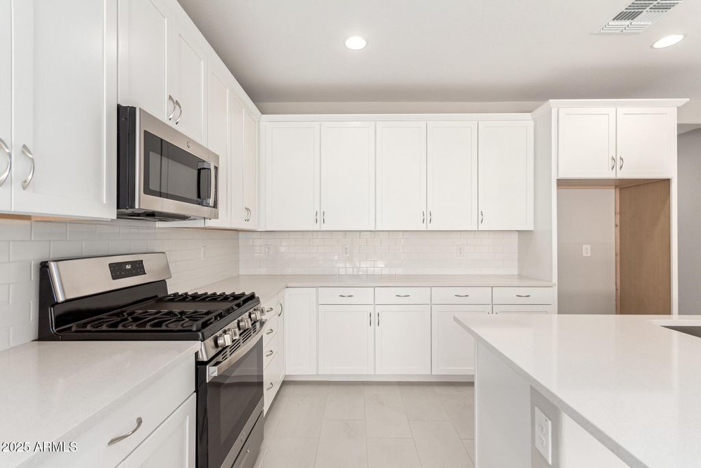 40347 W WADE Drive, Maricopa, AZ 85138