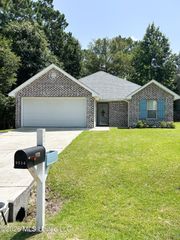 9534 Lono Place, Diamondhead, MS 39525