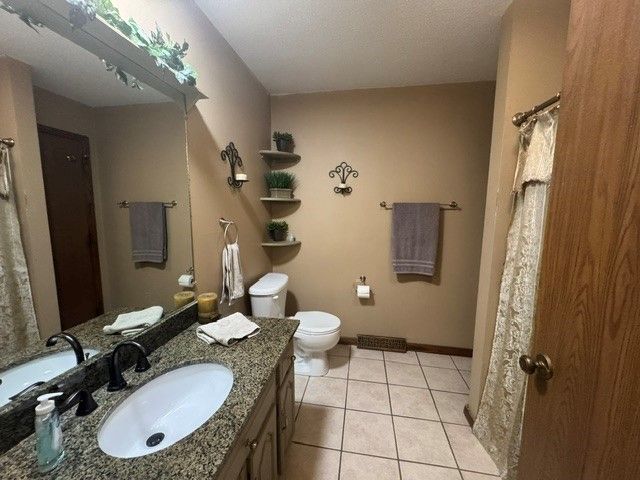 4337 W 28TH Street, Millcreek, PA 16506