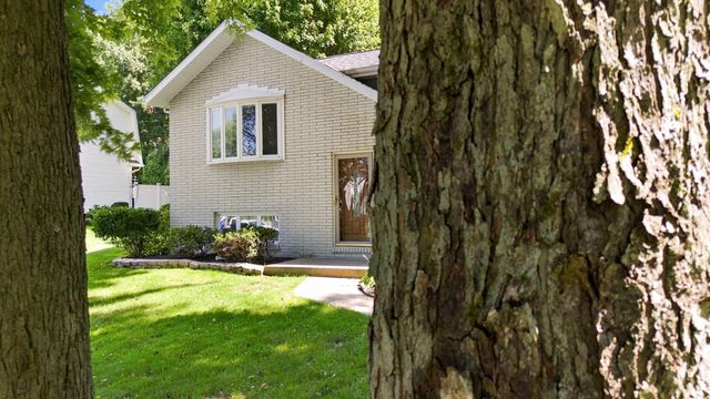 4337 W 28TH Street, Millcreek, PA 16506