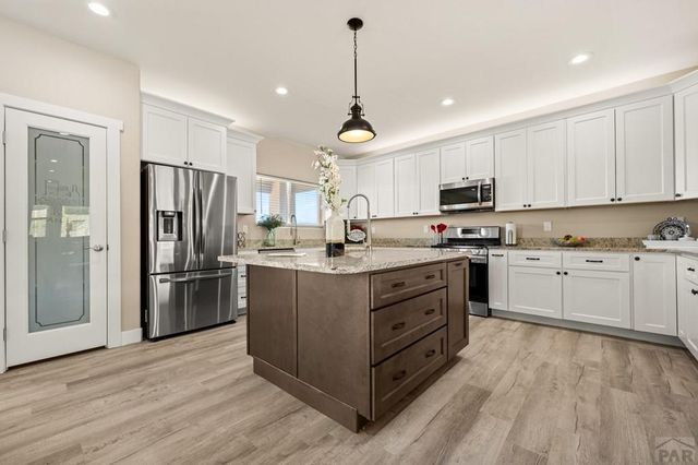 987 S Blue Hills Dr, Pueblo West, CO 81007