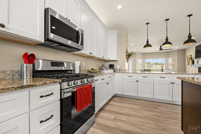 987 S Blue Hills Dr, Pueblo West, CO 81007