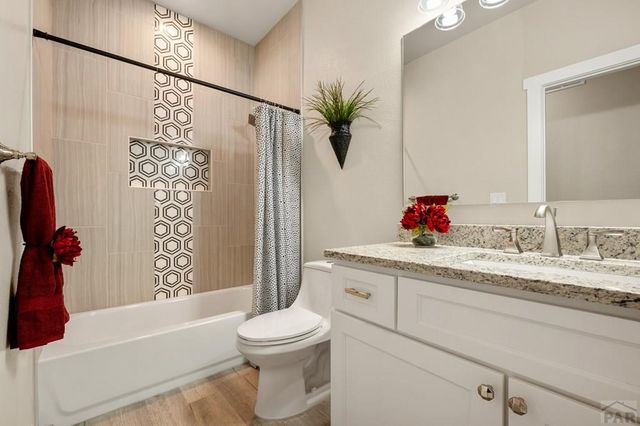 987 S Blue Hills Dr, Pueblo West, CO 81007