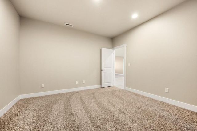 987 S Blue Hills Dr, Pueblo West, CO 81007