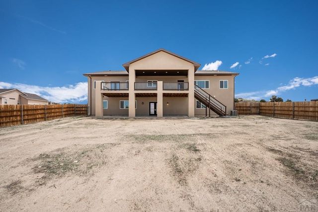 987 S Blue Hills Dr, Pueblo West, CO 81007