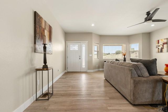 987 S Blue Hills Dr, Pueblo West, CO 81007
