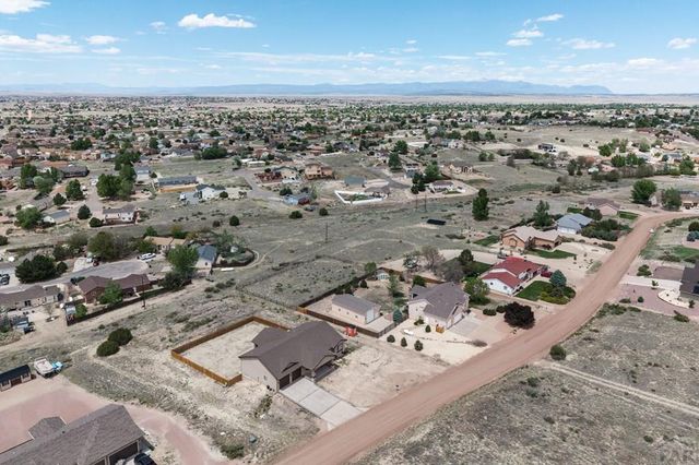 987 S Blue Hills Dr, Pueblo West, CO 81007