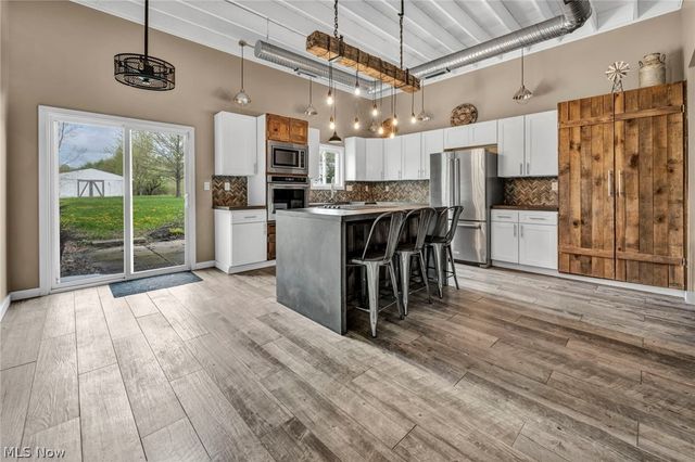 34300 Cooley Road, Columbia Station, OH 44028