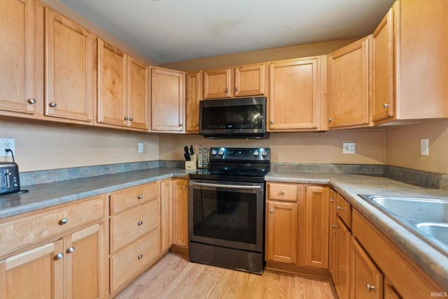 770 W Market Street, Warsaw, IN 46580