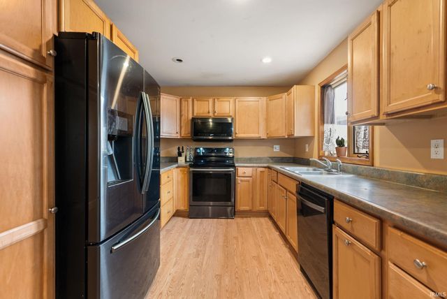 770 W Market Street, Warsaw, IN 46580