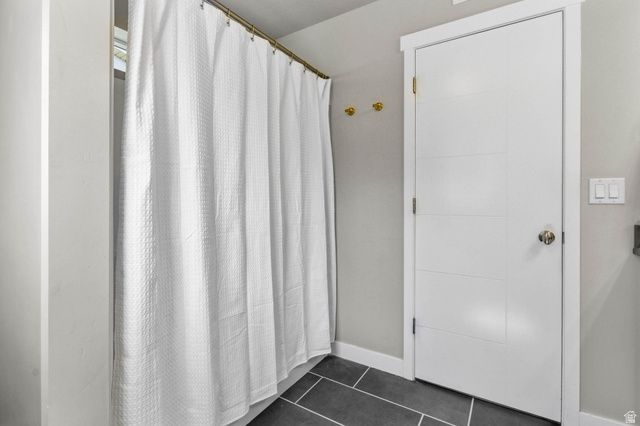 5371 ROCHDALE LN, Herriman, UT 84096