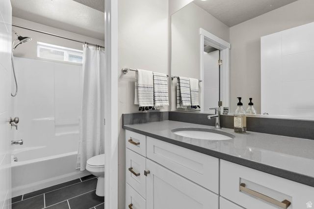 5371 ROCHDALE LN, Herriman, UT 84096