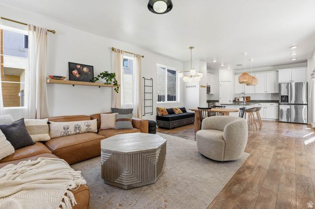 5371 ROCHDALE LN, Herriman, UT 84096