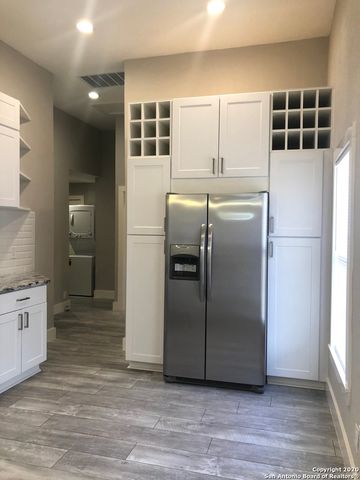 603 Devine St Apt 2, San Antonio, TX 78210