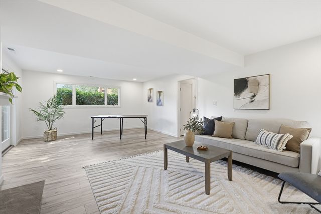 14 Eugene Road, Burlington, MA 01803